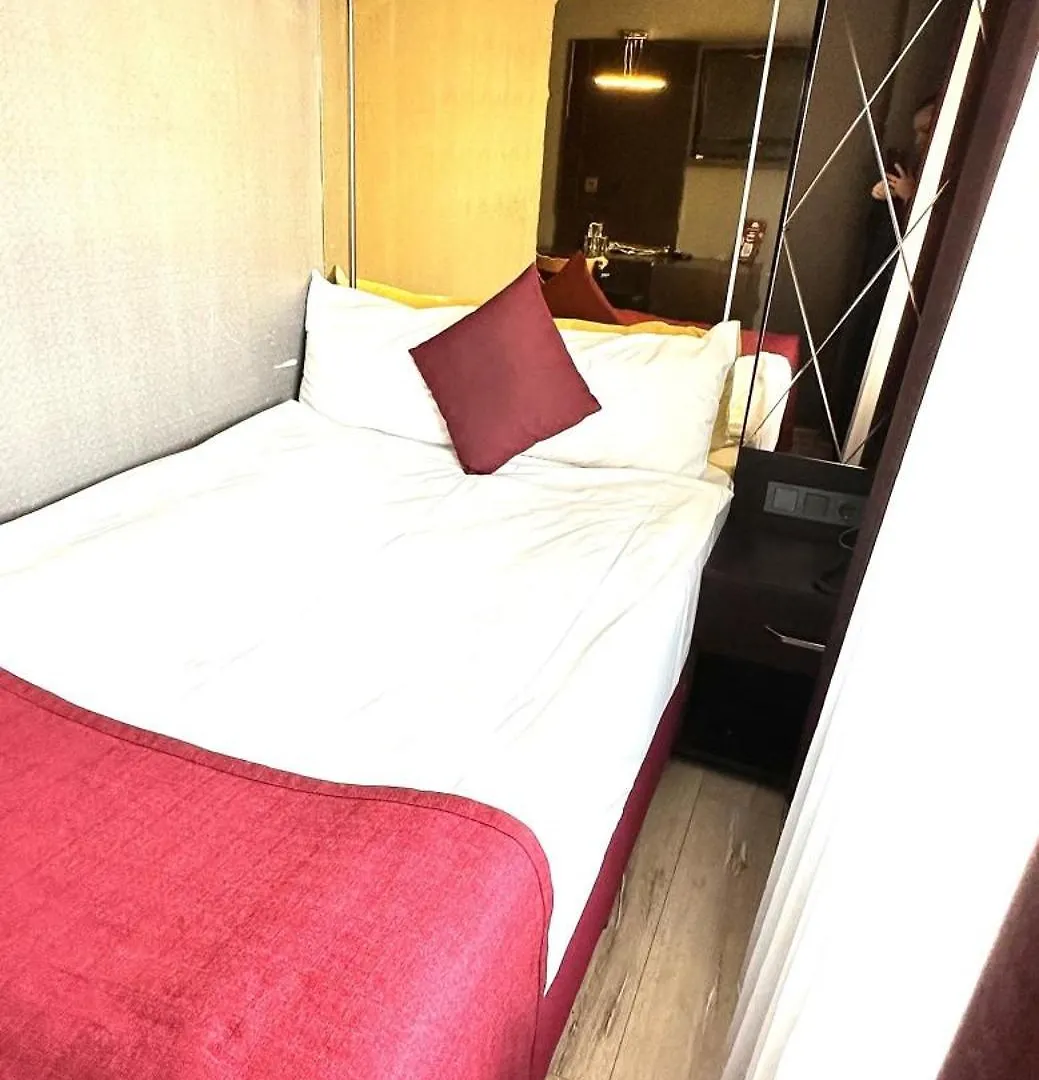 Kaya Royal Hotel Theater Street Provincia di Provincia di Istanbul