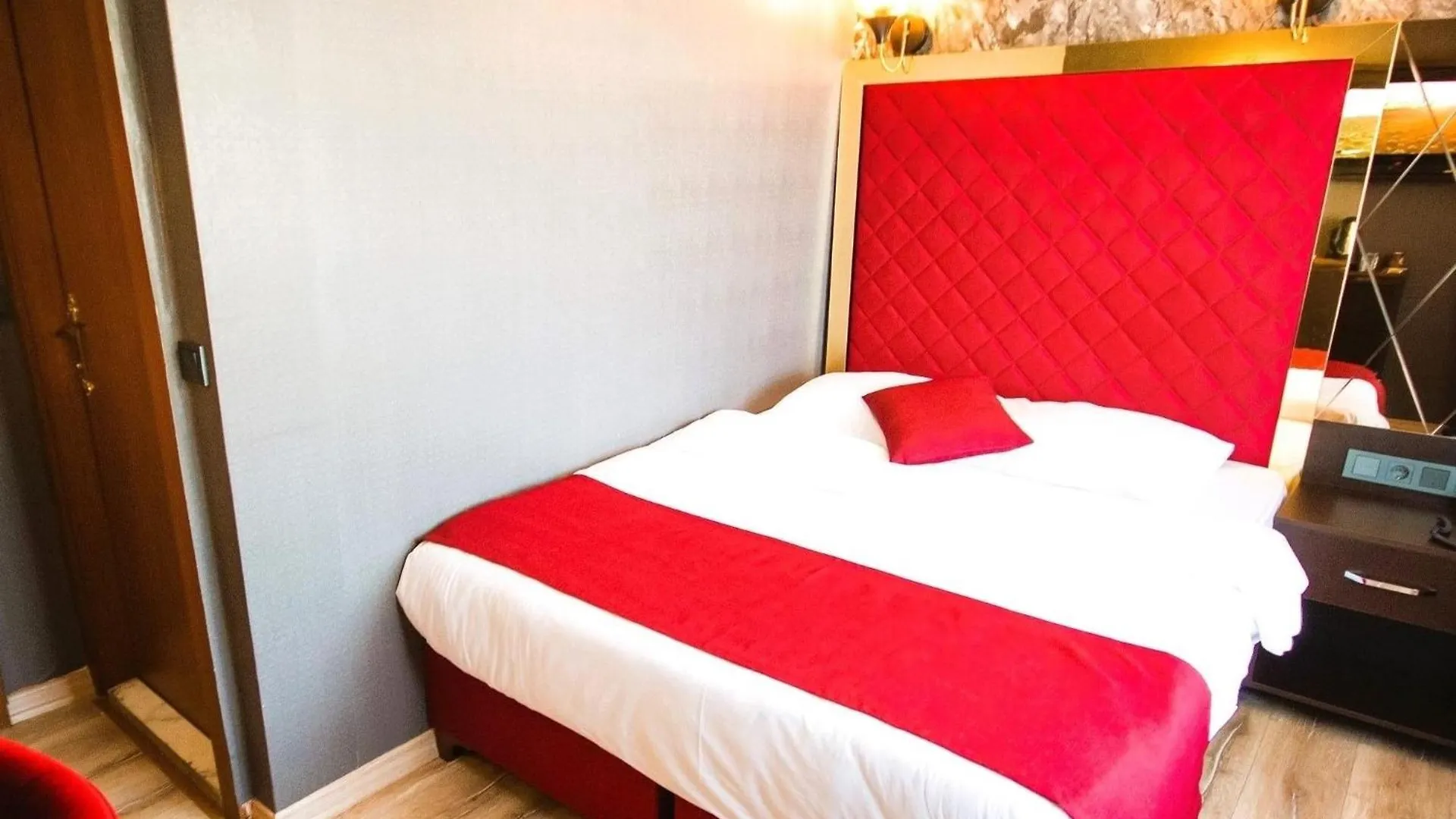 Kaya Royal Hotel Theater Street Istambul