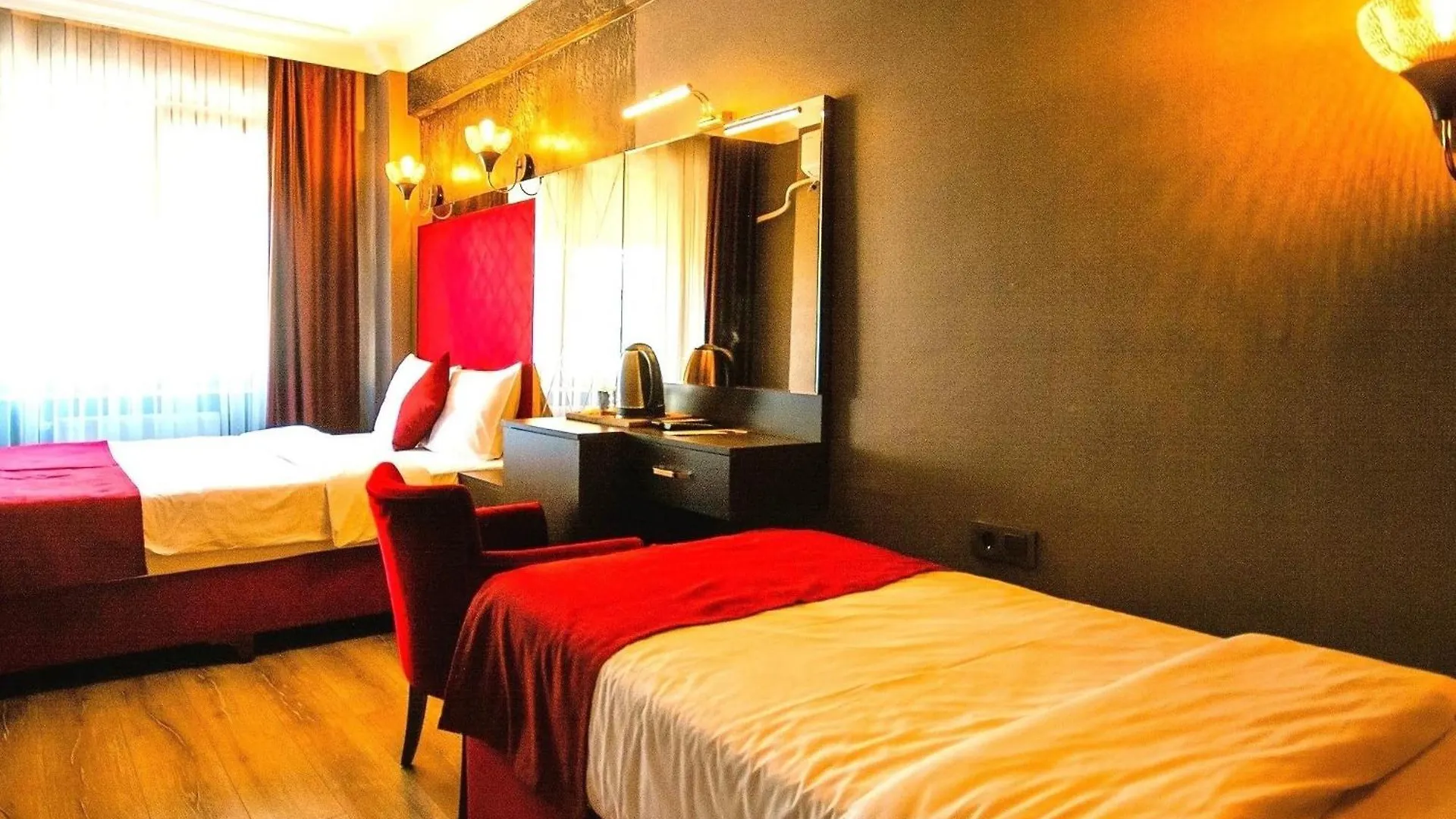 Kaya Royal Hotel Theater Street Istambul Turquia